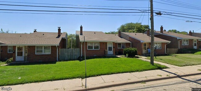 property at 2804 Halsted Rd