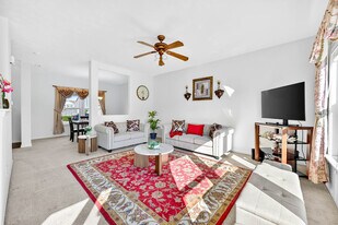 4663 Bayview Dr in Columbus, IN - Building Photo