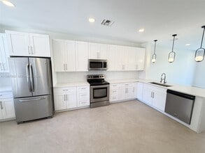 20951 Vía Oleander in Boca Raton, FL - Building Photo - Building Photo