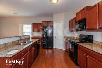 2528 Woodsorrel Ln in Charlotte, NC - Foto de edificio - Building Photo