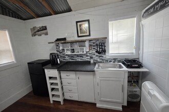 2298 Tilson Cir in Decatur, GA - Foto de edificio - Building Photo