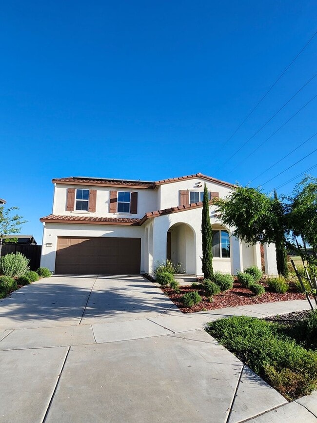 835 Berryessa Way in Plumas Lake, CA - Building Photo - Building Photo