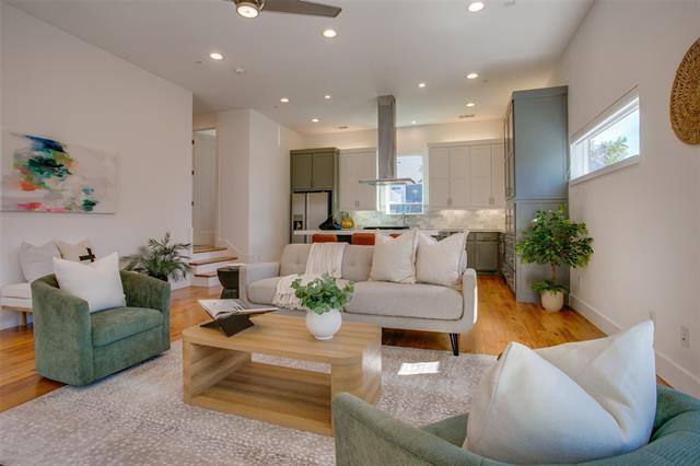 5711 Bryan Pkwy in Dallas, TX - Building Photo - Building Photo