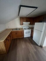 346 E 2nd St in Erie, PA - Building Photo