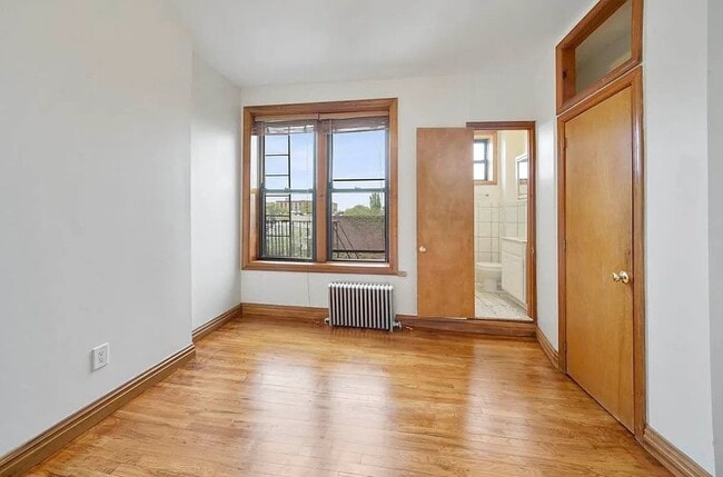 493 Seventh Avenue, Unit 4L in Brooklyn, NY - Foto de edificio - Building Photo