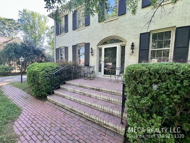 701 S New Hope Rd in Gastonia, NC - Building Photo - Building Photo