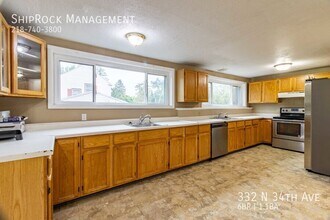 332 N 34th Ave E in Duluth, MN - Building Photo - Building Photo