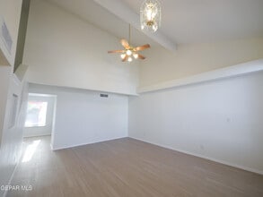 3313 Tierra Yvette Ln in El Paso, TX - Building Photo - Building Photo