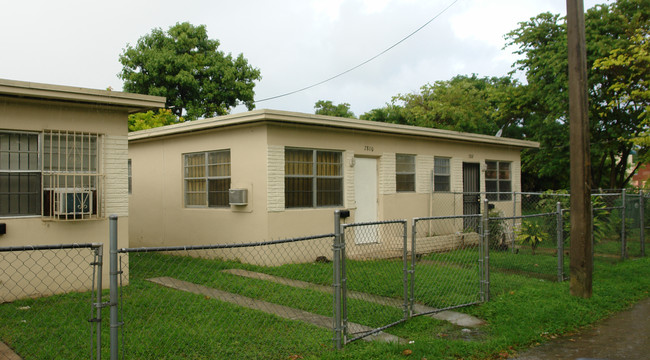 7800 NW 1st Ave in Miami, FL - Building Photo - Building Photo