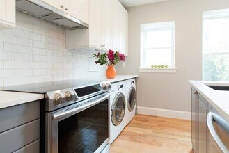 30 Montebello Rd in Boston, MA - Building Photo - Building Photo