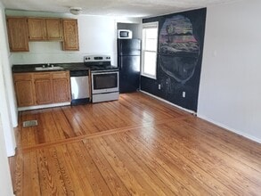 306 S Laurel St in Royal Oak, MI - Building Photo - Building Photo