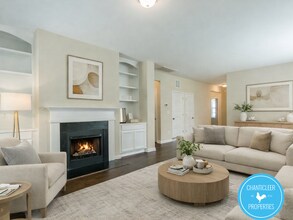 105 McDowell Pkwy in Clayton, NC - Foto de edificio - Building Photo