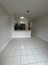 7080 NW 177th St in Hialeah, FL - Building Photo - Building Photo