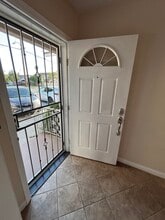 8591 Crescent Ave in Buena Park, CA - Building Photo - Building Photo