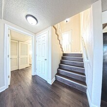 1512 Horse-N-Buggy Dr in Adel, IA - Building Photo - Building Photo