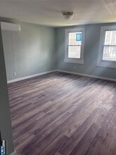 172 N Main St, Unit 5 in Paterson, NJ - Foto de edificio - Building Photo