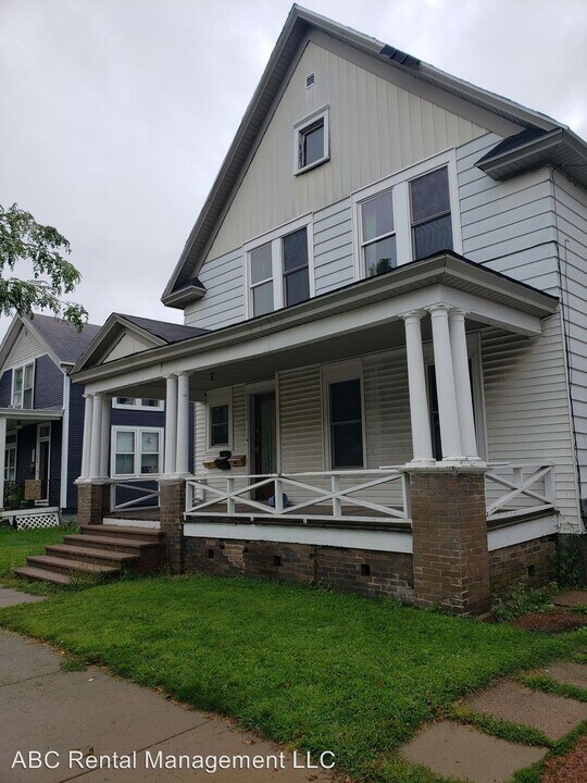 510 Prospect Ave in Wausau, WI - Building Photo
