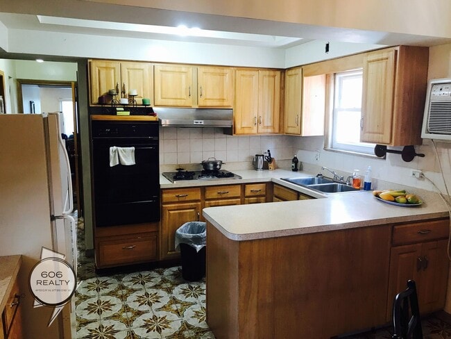 5610 N Central Ave in Chicago, IL - Building Photo - Building Photo