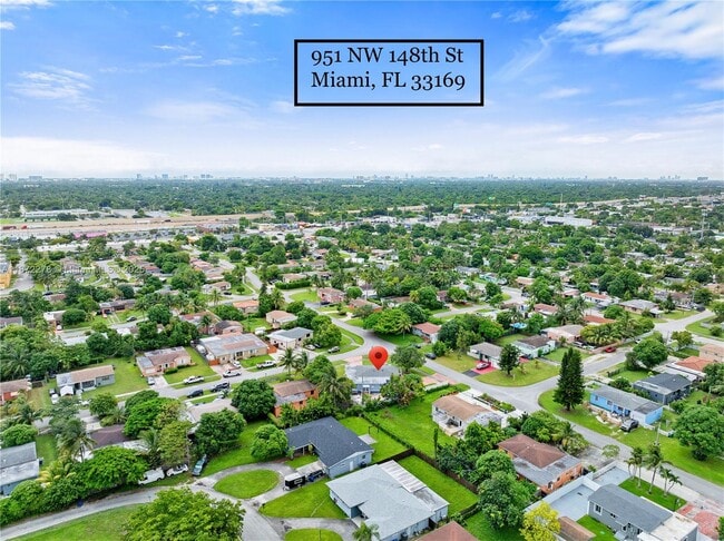 951 NW 148th St in Miami, FL - Building Photo - Building Photo