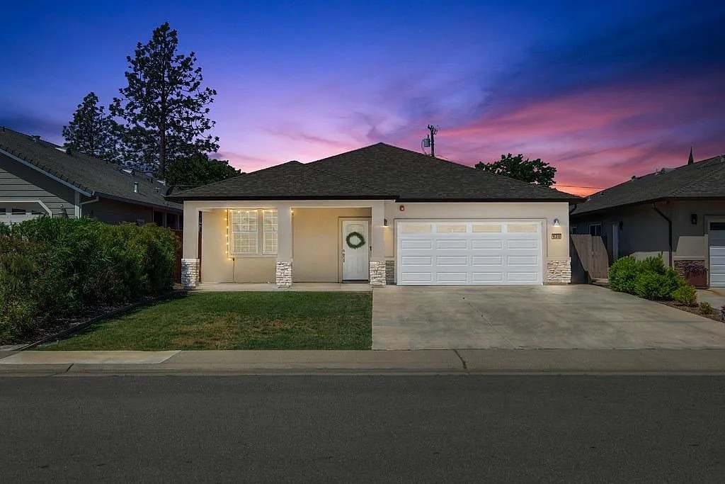 820 B St in Lincoln, CA - Building Photo