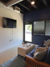 293 Plus Park Blvd, Unit 106 in Nashville, TN - Foto de edificio - Building Photo