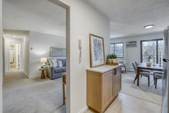 7601 W 101st St, Unit 216 in Minneapolis, MN - Building Photo - Building Photo