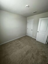 104 Verdant Leaf Wy in Greenville, SC - Building Photo - Building Photo