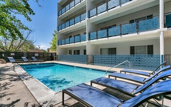 1190 Birch St in Denver, CO - Building Photo - Building Photo