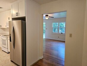 842 Graythorn Ln in Tallahassee, FL - Building Photo - Building Photo