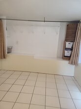 5831 Adelaide Ave, Unit back apartment in San Diego, CA - Building Photo - Building Photo