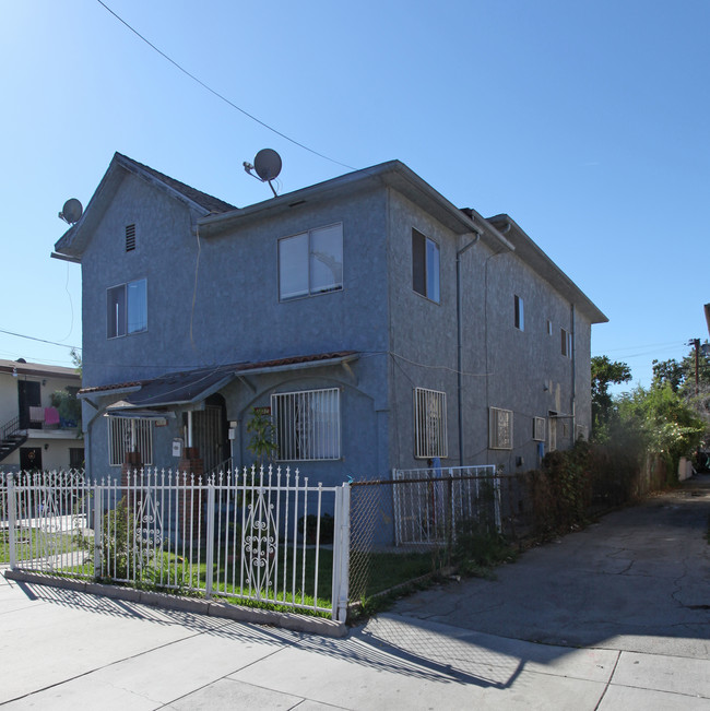 2043 Sichel St in Los Angeles, CA - Building Photo - Building Photo