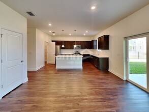 3155 Bridge Haven Dr in Zephyrhills, FL - Building Photo - Building Photo