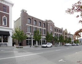 Bldg H in San Marcos, CA - Building Photo