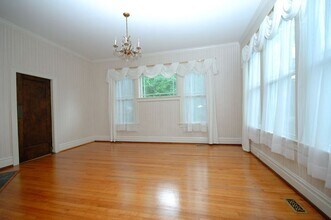 105 S Pineview Ave in Goldsboro, NC - Building Photo - Building Photo