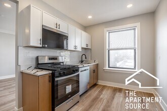 6148 N Francisco Ave in Chicago, IL - Building Photo - Building Photo