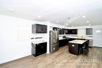 11401 Norris Dr in Silver Spring, MD - Building Photo - Building Photo