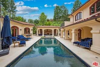 6005 William Bent Rd in Hidden Hills, CA - Building Photo - Building Photo