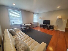 27 Bowdoin St in Boston, MA - Building Photo