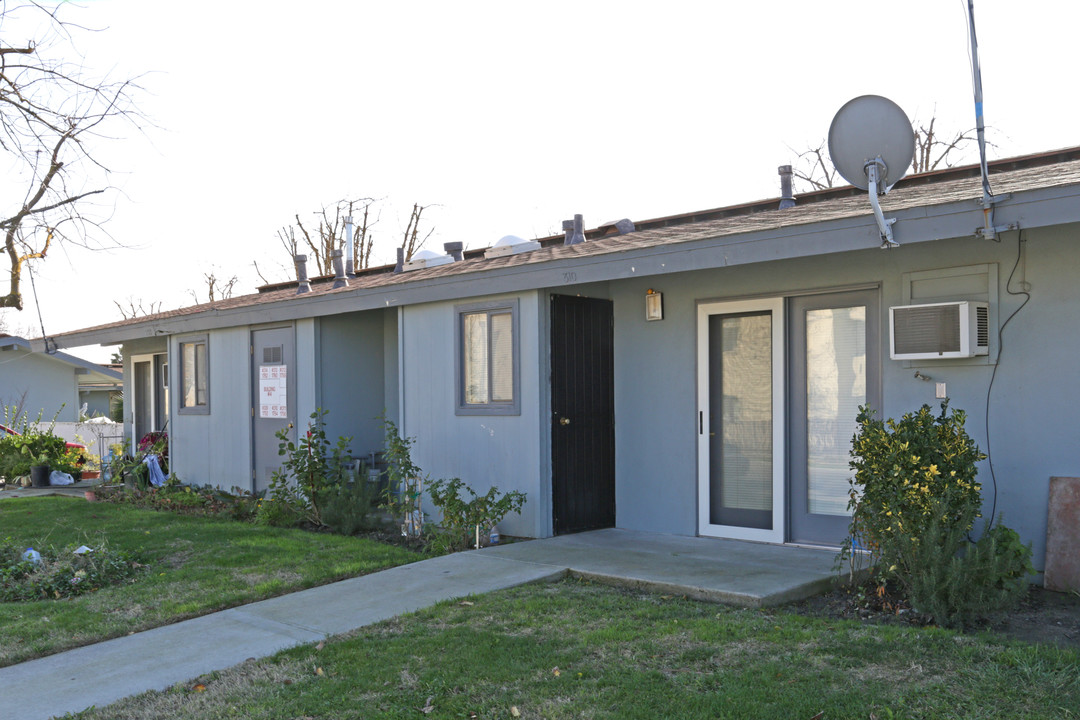 Firebaugh Elderly in Firebaugh, CA - Building Photo