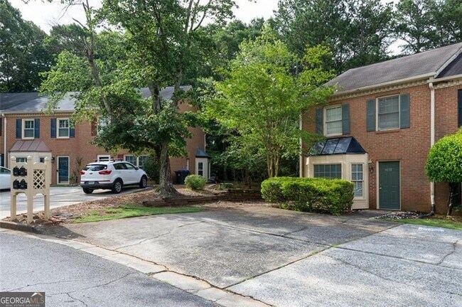 9070 Cobbler Ct in Roswell, GA - Building Photo - Building Photo