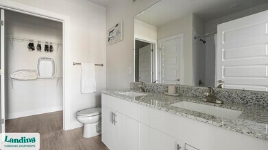 3240 Champion Ring Rd, Unit 1225 in Ft. Myers, FL - Foto de edificio - Building Photo