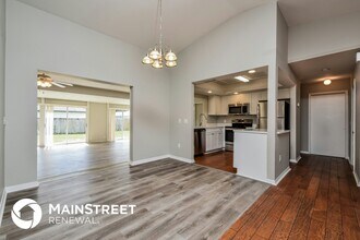 3527 SE 3rd Ave in Cape Coral, FL - Building Photo - Building Photo