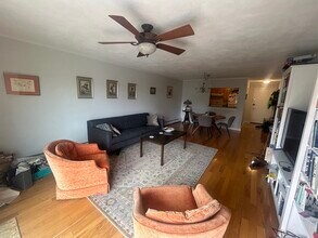 34 Hamilton Rd in Arlington, MA - Foto de edificio - Building Photo