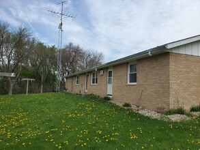 204 3rd St SW in Rake, IA - Building Photo - Building Photo