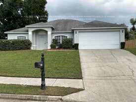 221 Heronwood Cir in Deltona, FL - Building Photo