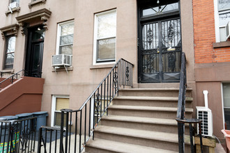 322 Degraw St in Brooklyn, NY - Building Photo - Building Photo