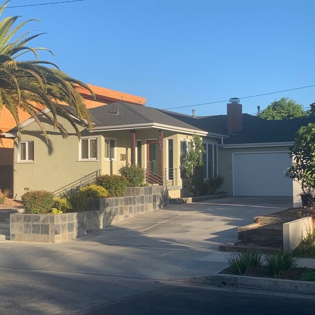 property at 1631 18th St