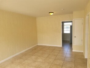 508 Booker St in Titusville, FL - Building Photo - Building Photo