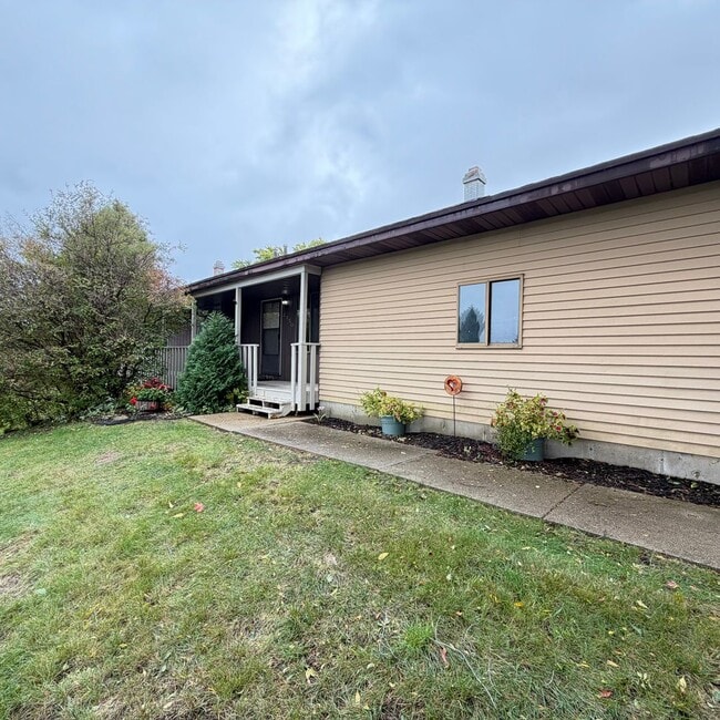 property at 2350 Sunny Creek St SE