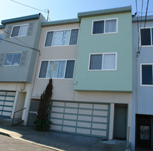 883 Bellevue Ave in Daly City, CA - Building Photo - Building Photo